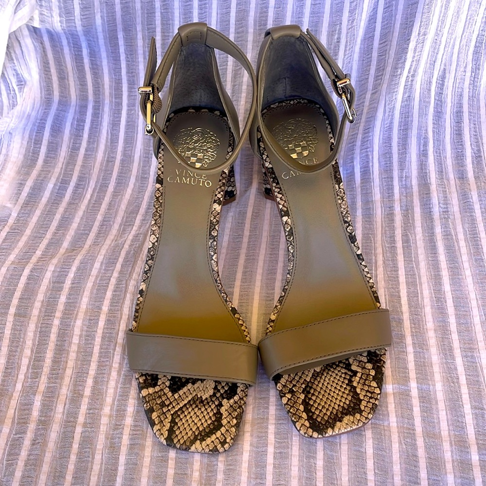 Beautiful grey and snake print shoes very comfortable good condition